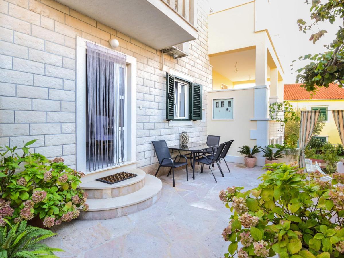 Apartment Ana - Brc100 By Interhome ซูเปตาร์ ภายนอก รูปภาพ