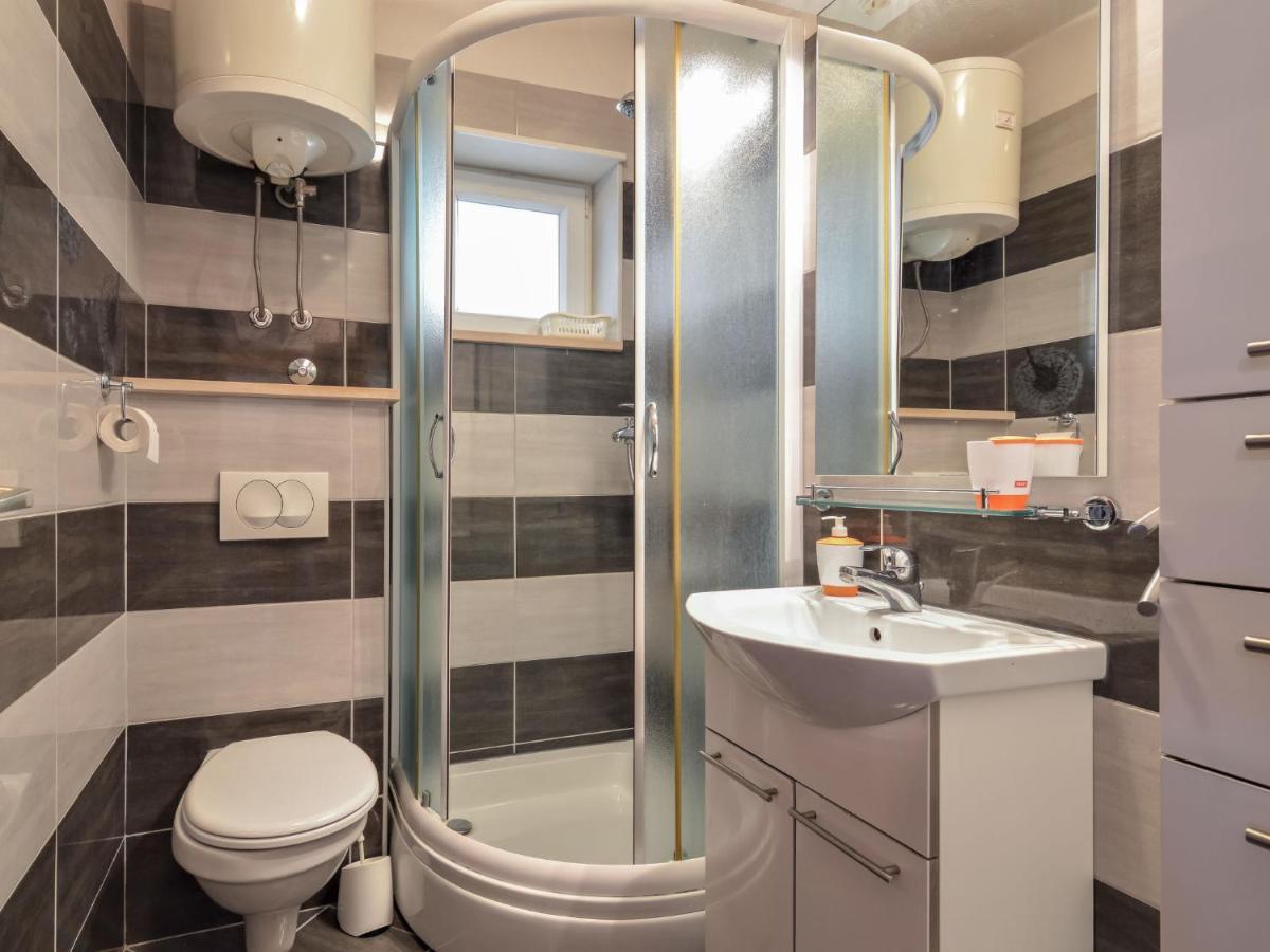 Apartment Ana - Brc100 By Interhome ซูเปตาร์ ภายนอก รูปภาพ